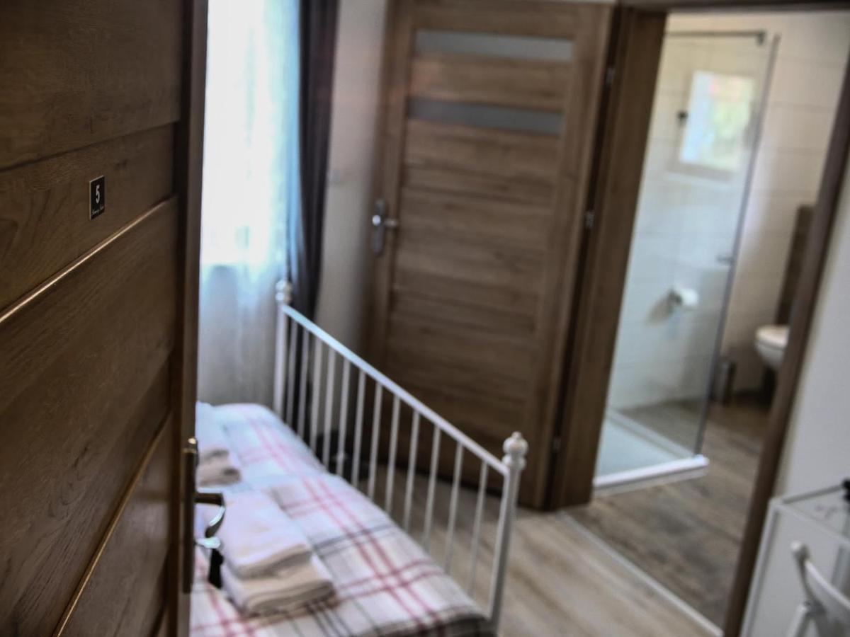 Harmony Hostel Затор Экстерьер фото