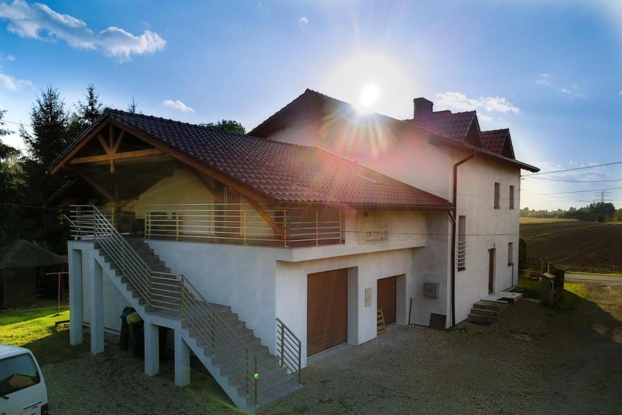 Harmony Hostel Затор Экстерьер фото