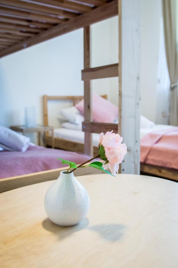 Harmony Hostel Затор Экстерьер фото