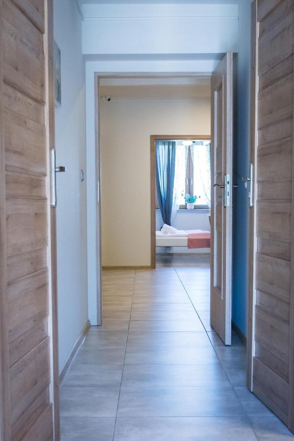 Harmony Hostel Затор Экстерьер фото